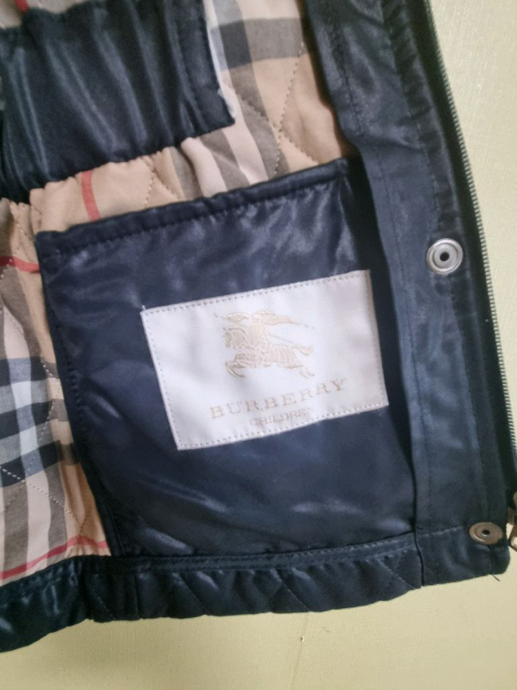 버버리 칠드런 퀼팅 자켓(7~8세) 잠바 코트 택포 9만원 이미지