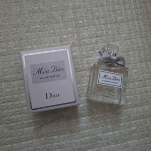 미스 디올 미니어처 2개 일괄 판매합니다