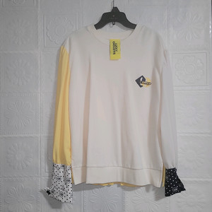 럭키슈에뜨 티셔츠 블라우스 믹스