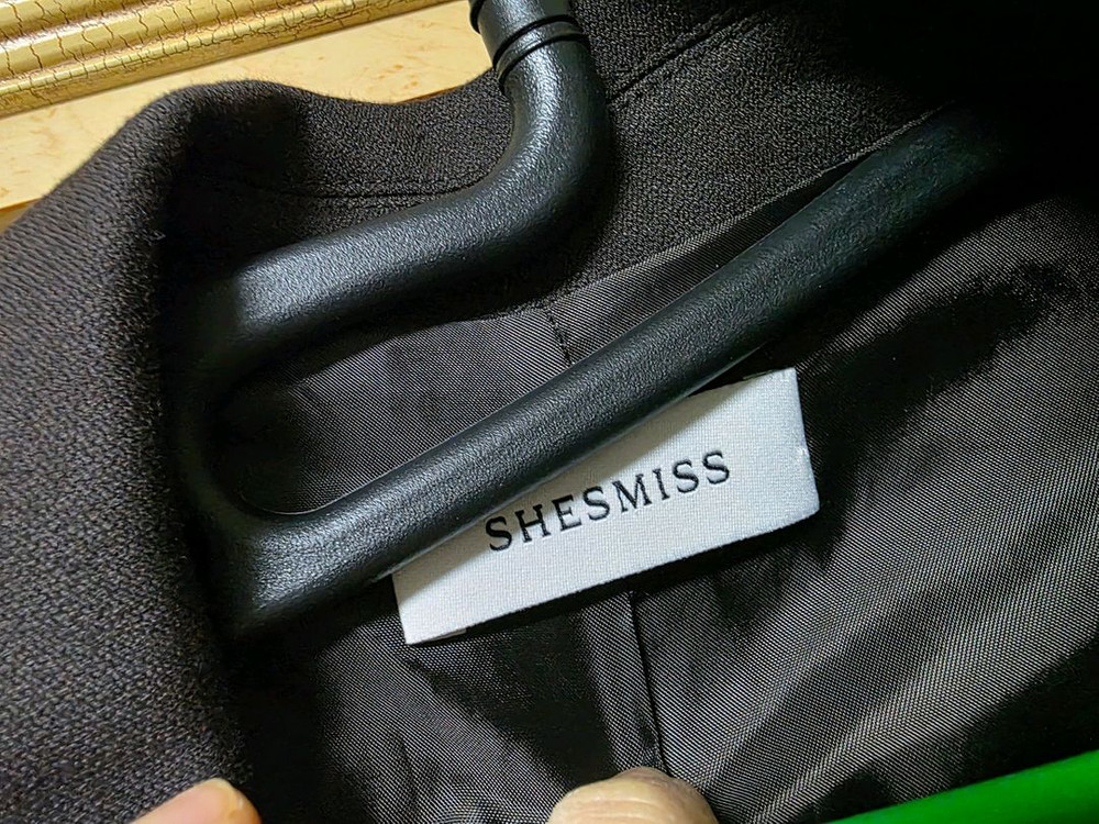 쉬즈미스 다크 브라운 자켓 66.새상품 이미지