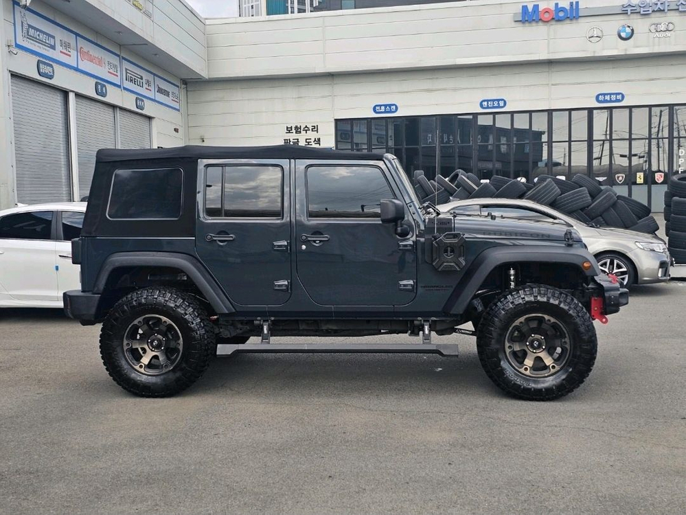 2016년 루비콘 풀튜닝차량 이미지