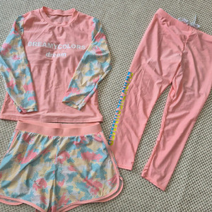 여아 래쉬가드 세트 이미지