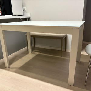 리바트 원목 세라믹 상판 식탁