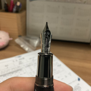 몽블랑 그림형제 작가에디션 만년필 18k