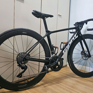 로드자전거. 자이언트 TCR어드밴스2 이미지