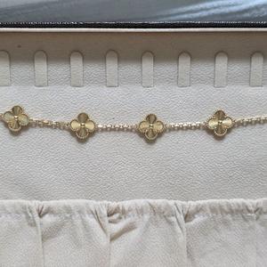 반클리프 기요세 옐골 팔찌 (26년 2월 14일 수령) 이미지