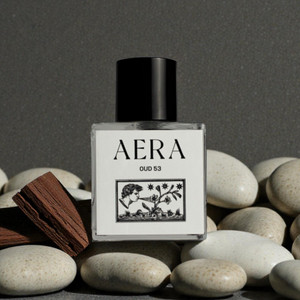 AERA 오우드53 남녀공용 데일리 향수 우드향 50ml 미개봉 새상품 판매합니다.