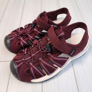 레드페이스 하이킹 바캉스 여성용 샌들 충격흡수 디어우먼샌들 사이즈240여러 중고사이트에도 같이 판매하고 있어서 삭제