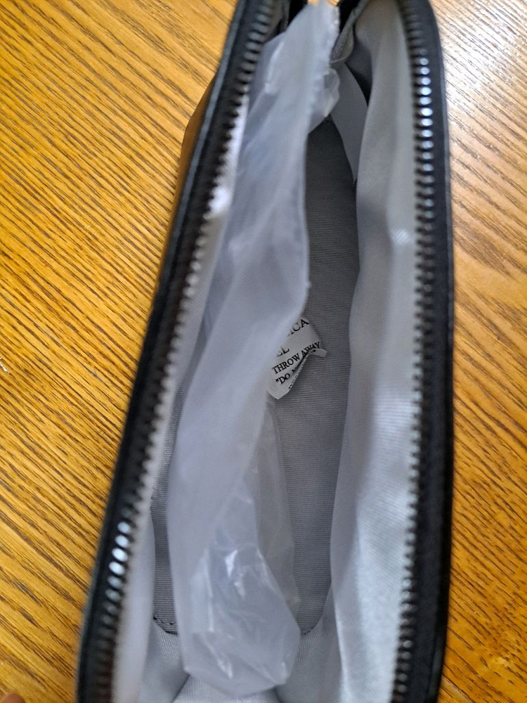 캘빈클라인 장지갑 여성용 새상품--4