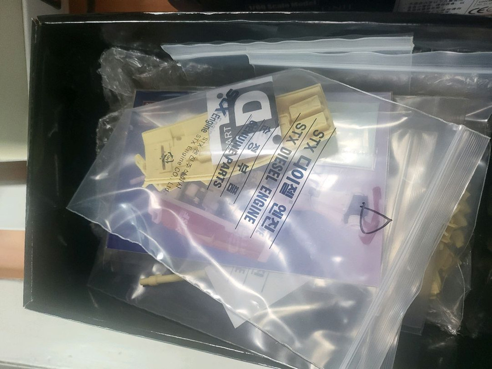 [리캐스트 제품] G-System 1/100 RX-78-2 퍼스트 건담 (Yuu-T Version) 풀 레진 키트 이미지