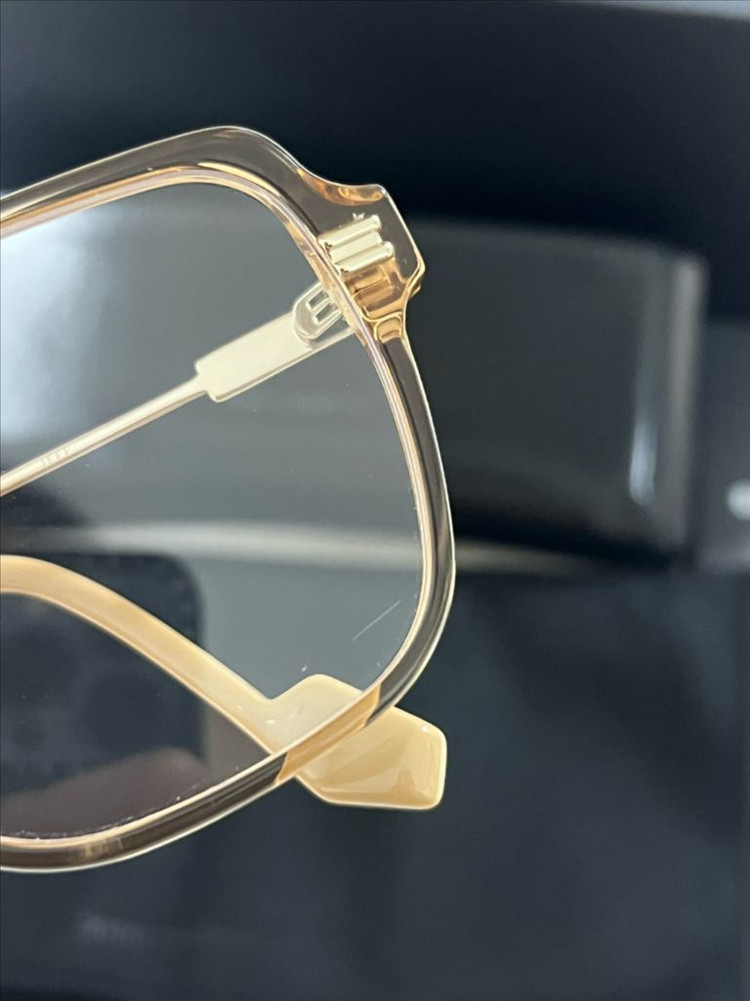 젠틀몬스터 안경 jeff -brc1 (제프) 싸게팝니다--1