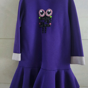 정품 펜디 키즈 원피스 10y