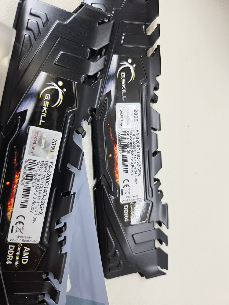 (반본체) 5900X / X570 STRIX I / DDR4(3200 CL14) / SSD 2TB--2