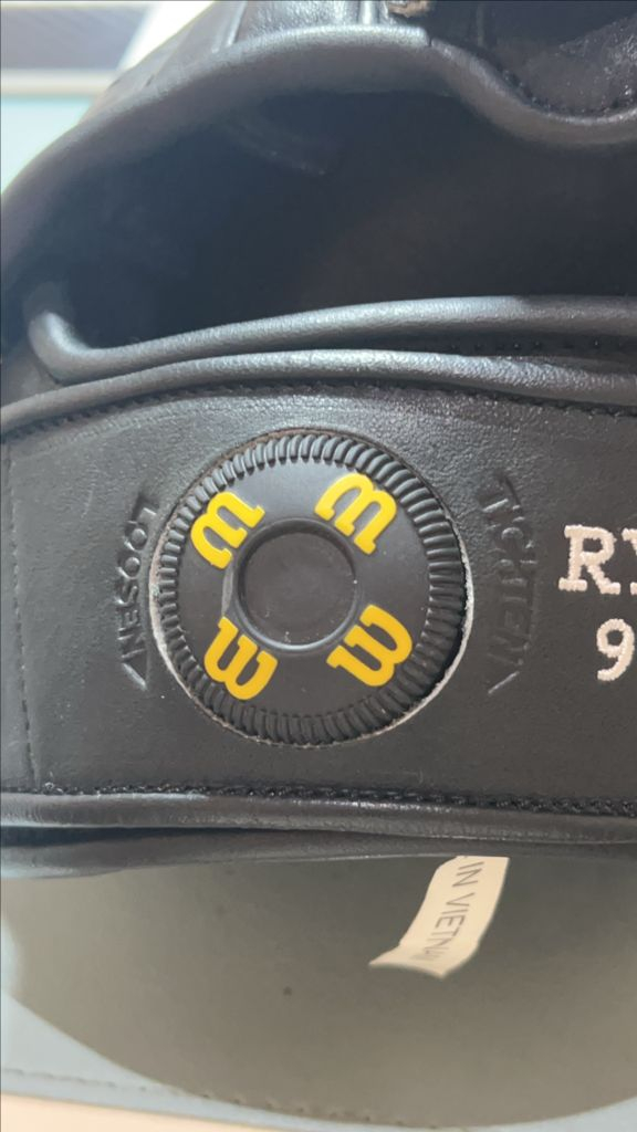 윌슨 A2000 류현진 투수글러브--1