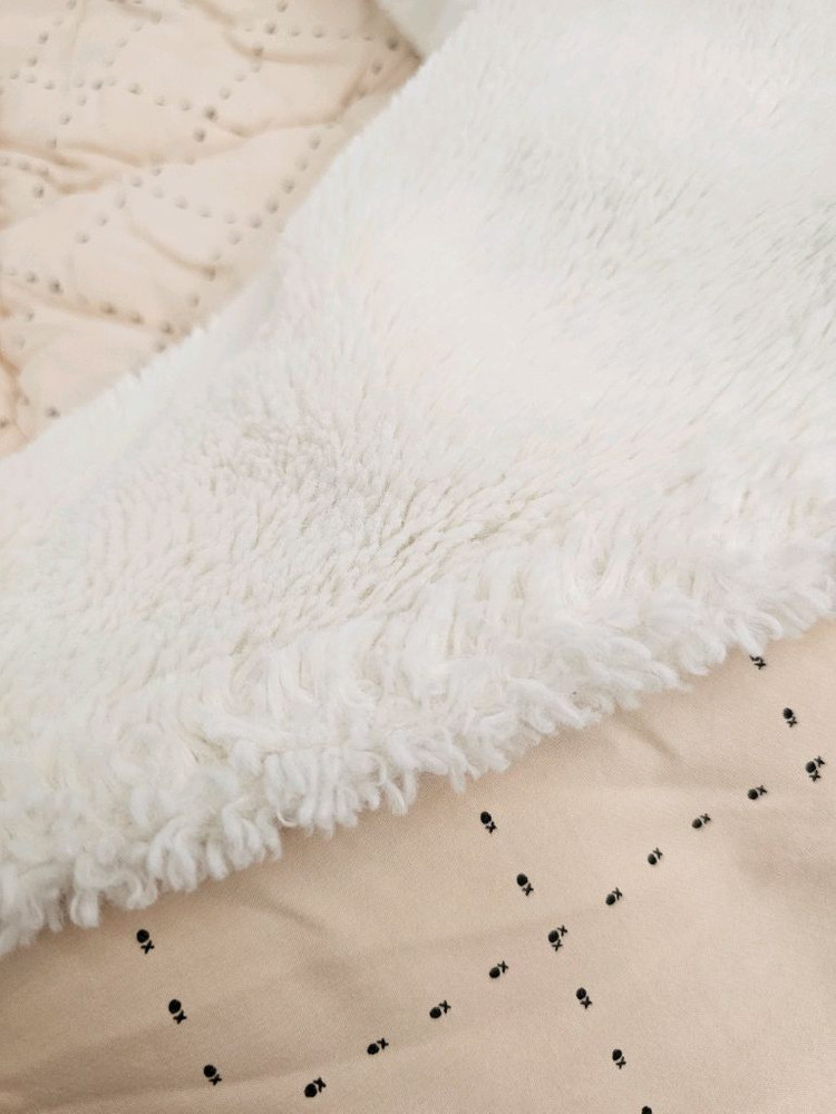 [네고칼차단] 비비엔다모달요토퍼+다우니퍼블랭킷+베개 세트--6