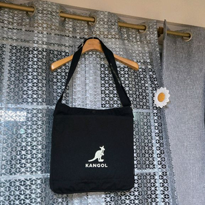 캉골 블랙 캔버스 크로스백 이미지