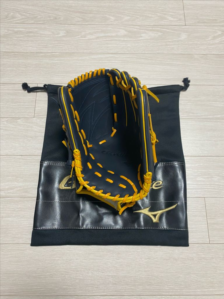 미즈노 글로벌엘리트 투수글러브(야구글러브)--1