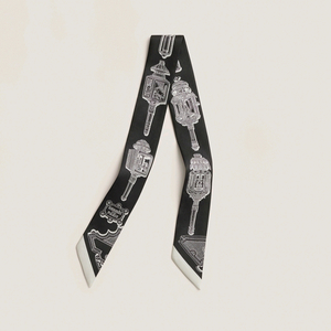 에르메스 트윌리 스카프 메르베유스 랜턴 트윌리 누아/블랑