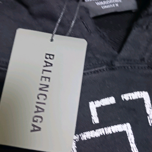 발렌시아가아티스트 콜라보 후드티