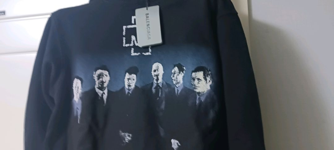 발렌시아가아티스트 콜라보 후드티--3