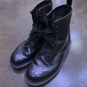 닥터마틴 1460 모노 워커 6홀 부츠 240 이미지