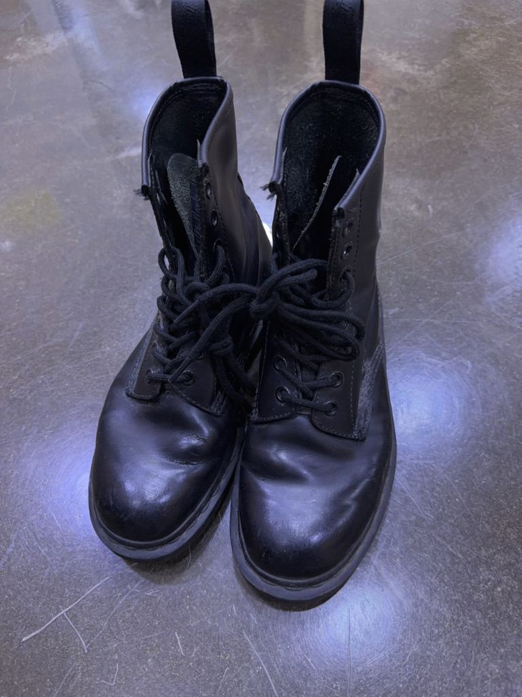 닥터마틴 1460 모노 워커 6홀 부츠 240 이미지