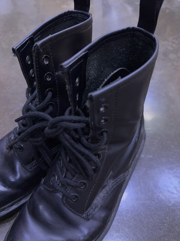 닥터마틴 1460 모노 워커 6홀 부츠 240 이미지