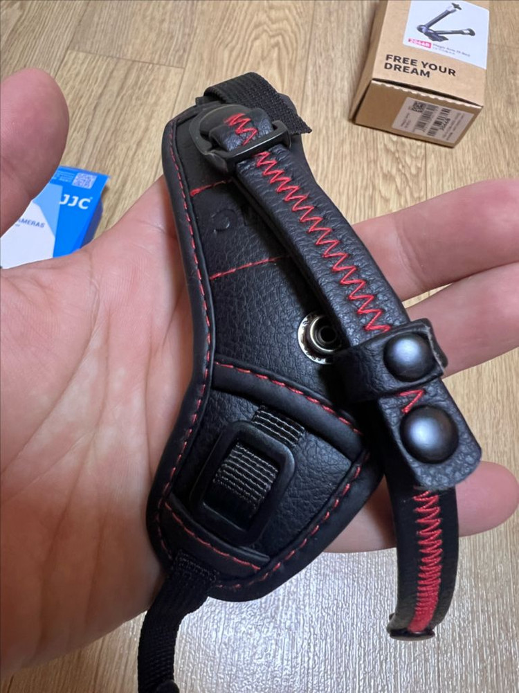 JJC 퀵릴리즈 카메라 가죽 손목 핸드스트랩--1