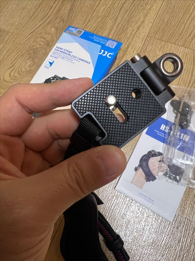 JJC 퀵릴리즈 카메라 가죽 손목 핸드스트랩--4