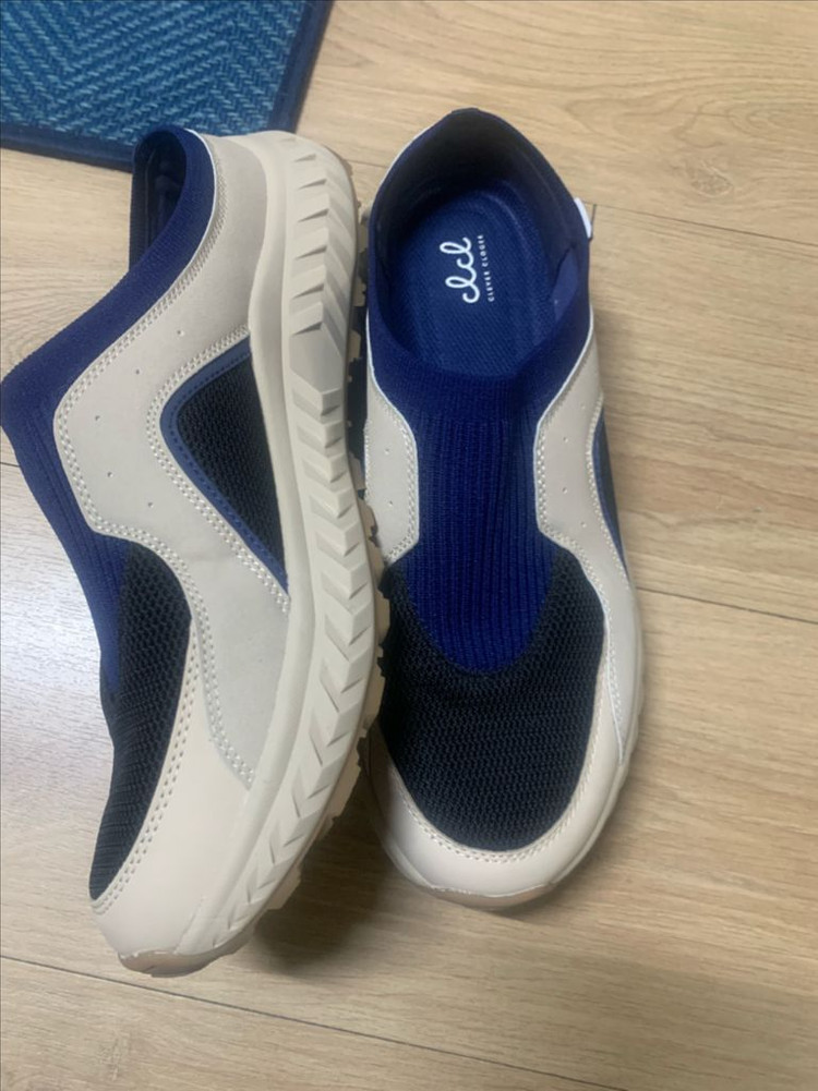 씨엘씨엘 뮬 슬라이드 새상품급 판매 합니다--7