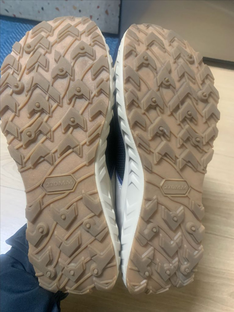 씨엘씨엘 뮬 슬라이드 새상품급 판매 합니다--8