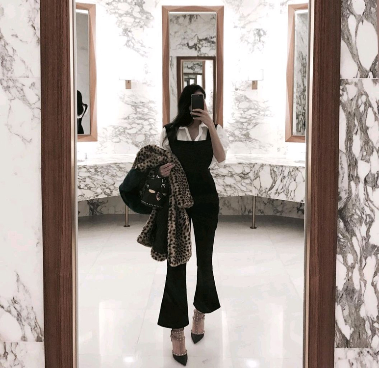 발렌티노 락스터드 스트랩힐(블랙,6.5cm)235--2