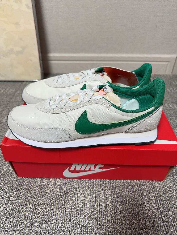 [280] 나이키 와플트레이너2 화이트그린--1