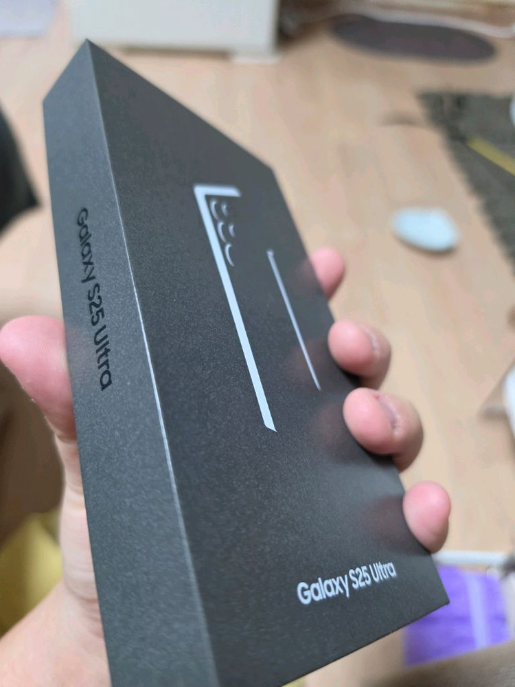 갤럭시 s25 울트라 512GB 자급제 티타늄 화이트실버--9