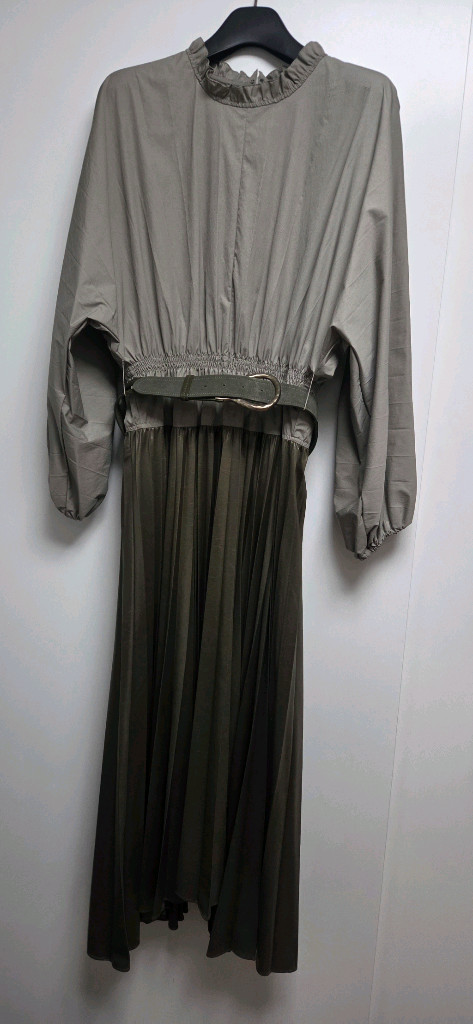 한섬(타임)벨티드 텍스처 블록 드레스--2