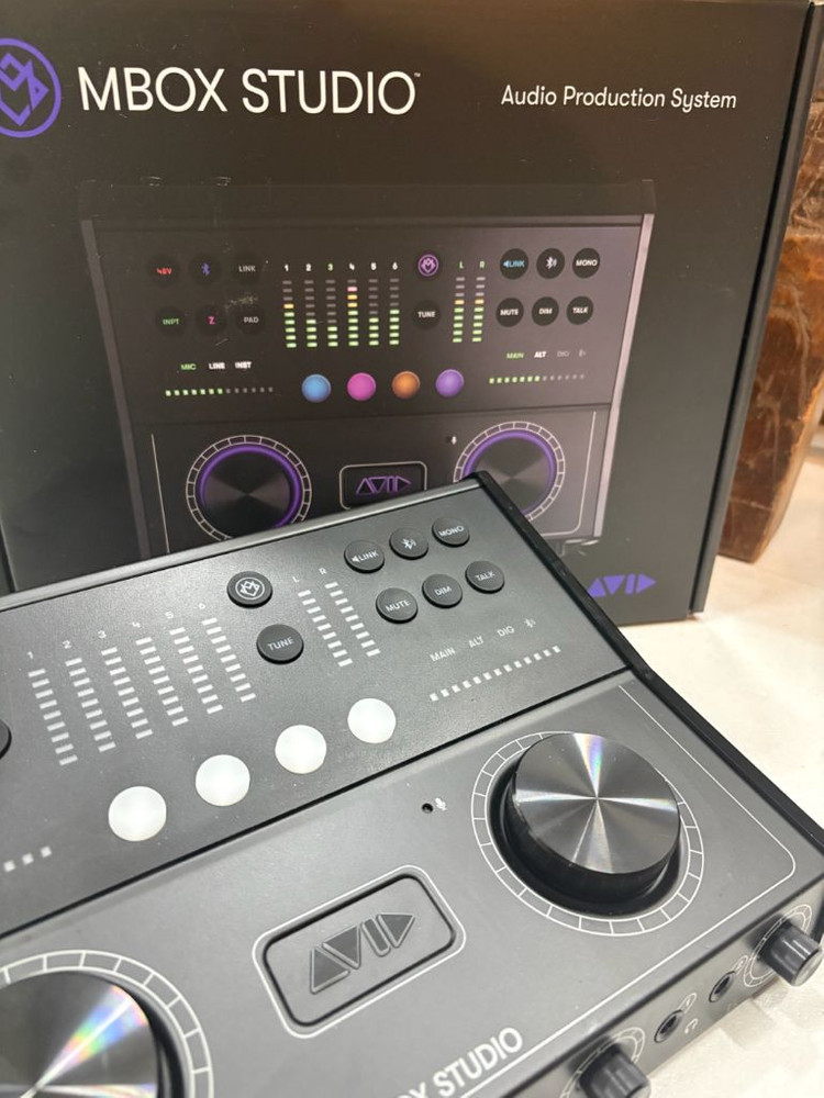 Avid Mbox Studio 오디오 인터페이스 판매 이미지
