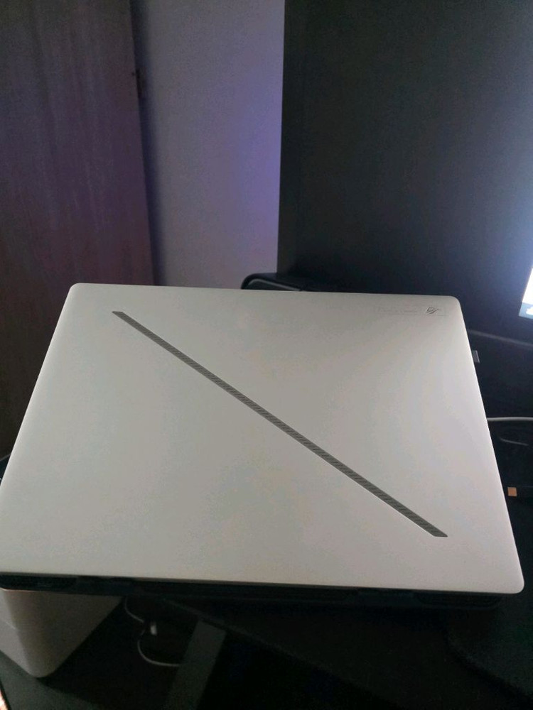 아수스 제피러스 G16 노트북 5070ti 64기가 박스포함 이미지