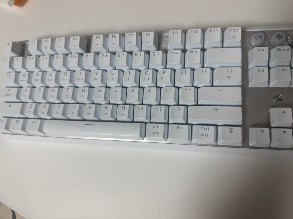 커세어 k70 pro tkl mgx--1
