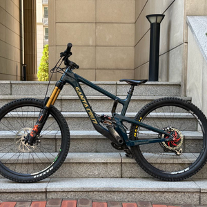 산타크루즈 노매드 4cc mtb 풀샥 M