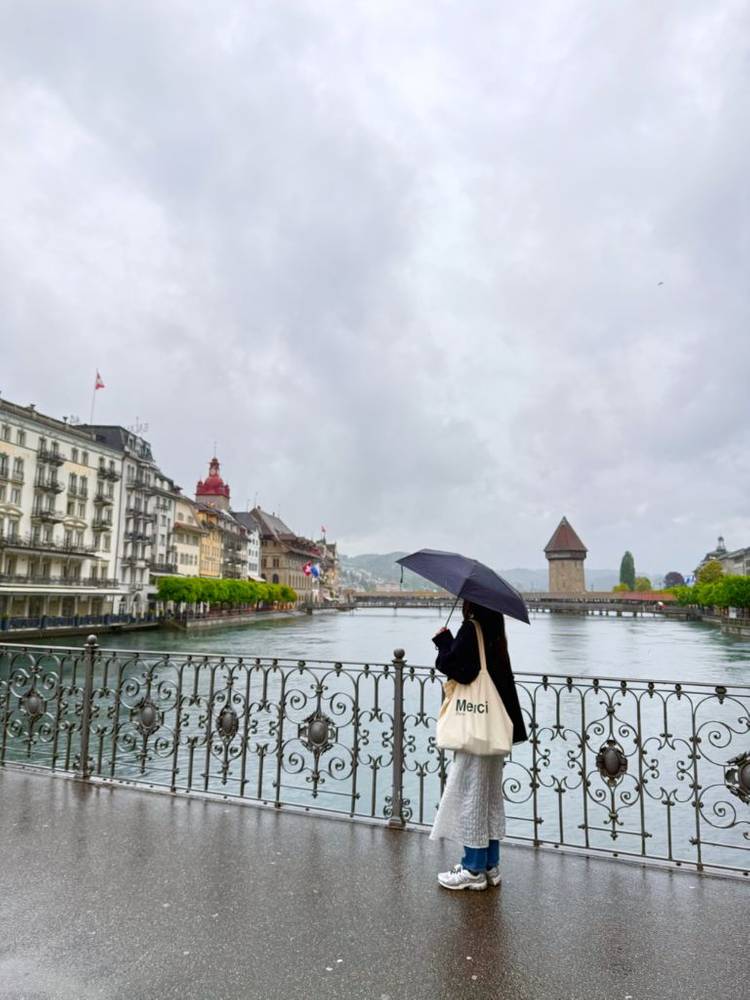 오더먼트 바이 보카바카 자가드 레이어드 원피스 판매합니다. 이미지