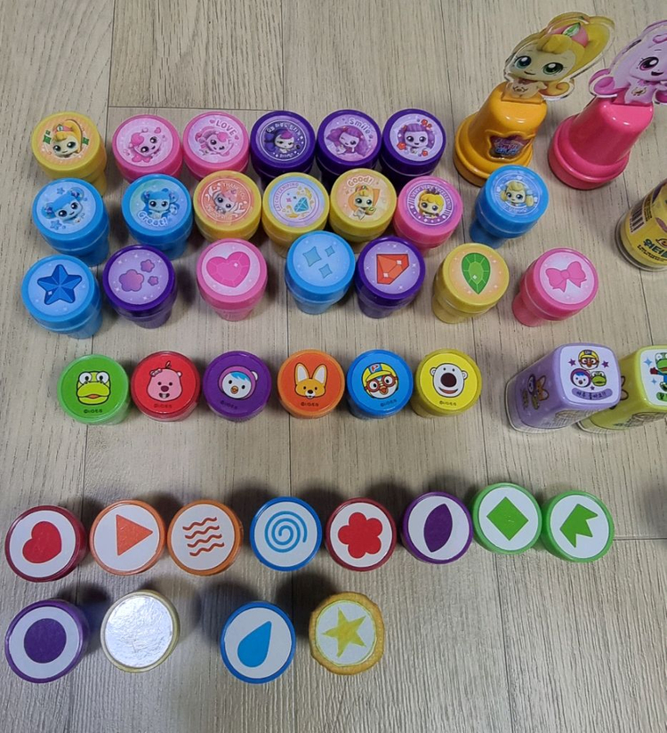 [총54종]캐릭터 도장놀이·칭찬스탬프·워터볼토이스템프(뽀로로,핑크퐁 아기상어,티니핑,헬로키티,로보카폴리,산리오 등)--1