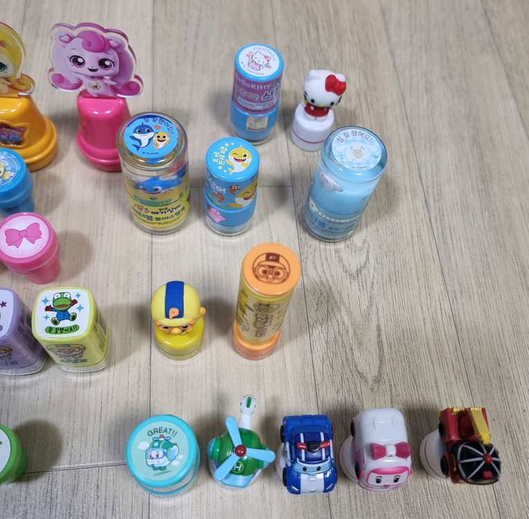 [총54종]캐릭터 도장놀이·칭찬스탬프·워터볼토이스템프(뽀로로,핑크퐁 아기상어,티니핑,헬로키티,로보카폴리,산리오 등)--3