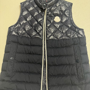 몽클레어 키즈 경량패딩조끼 12A