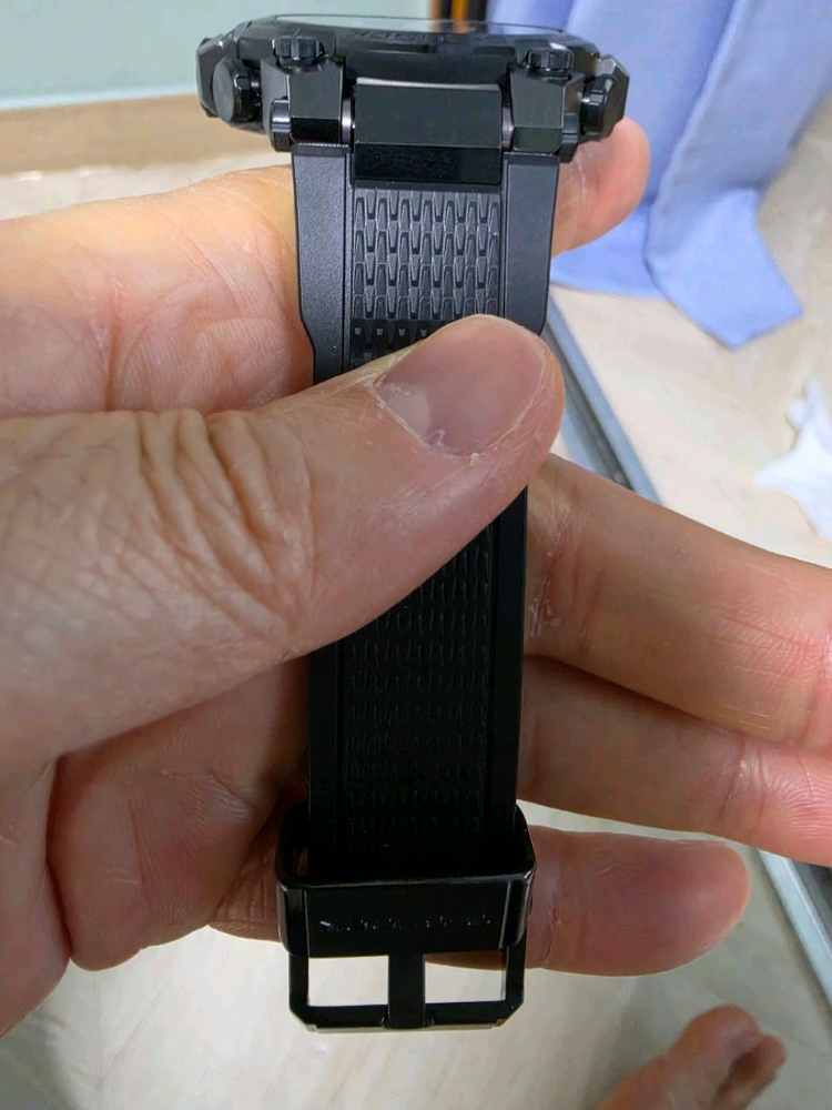 (새제품 ) 지샥 MTG-B3000B-1ADR--2