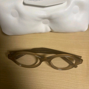 젠틀몬스터 X 마르지엘라 안경 MM111 이미지