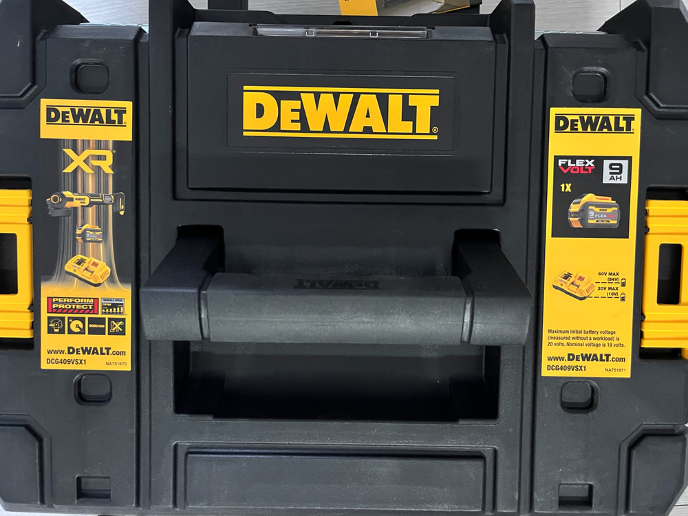 디월트 DCG409VSX1 충전 그라인더 세트 속도조절 FlexVolt 9.0Ah 세트--2
