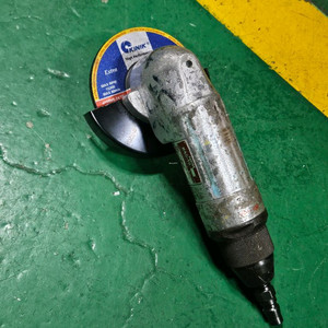 일제중고 4인치그라인더 NPK 이미지