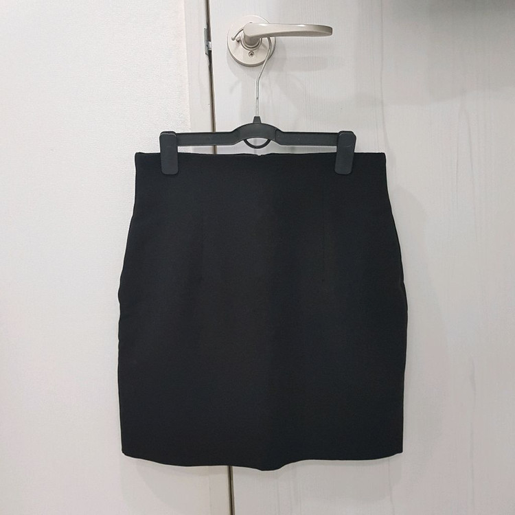 아뜨랑스 블랙 H라인 치마 M 이미지