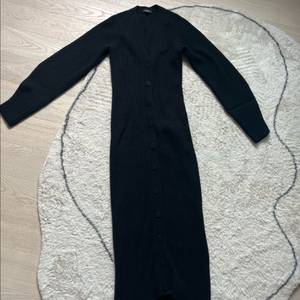 띠어리 모100% 벌룬 슬림 니트 골지가디건(원피스가능)(P)