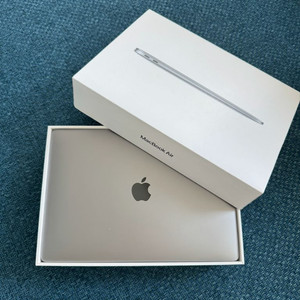 맥북 에어 13인치 2020 인텔